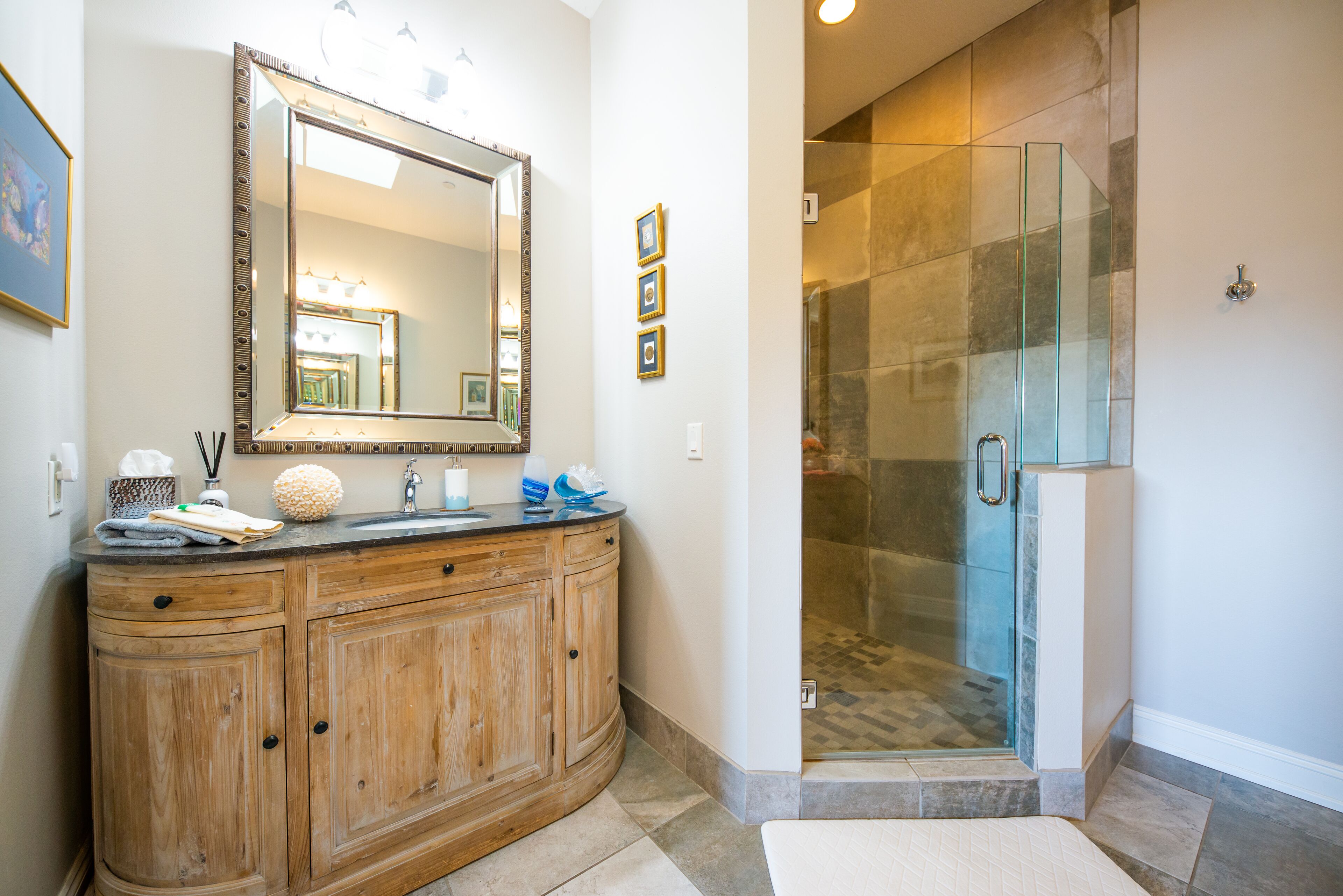 Bathtub, hair dryer, towels, soap