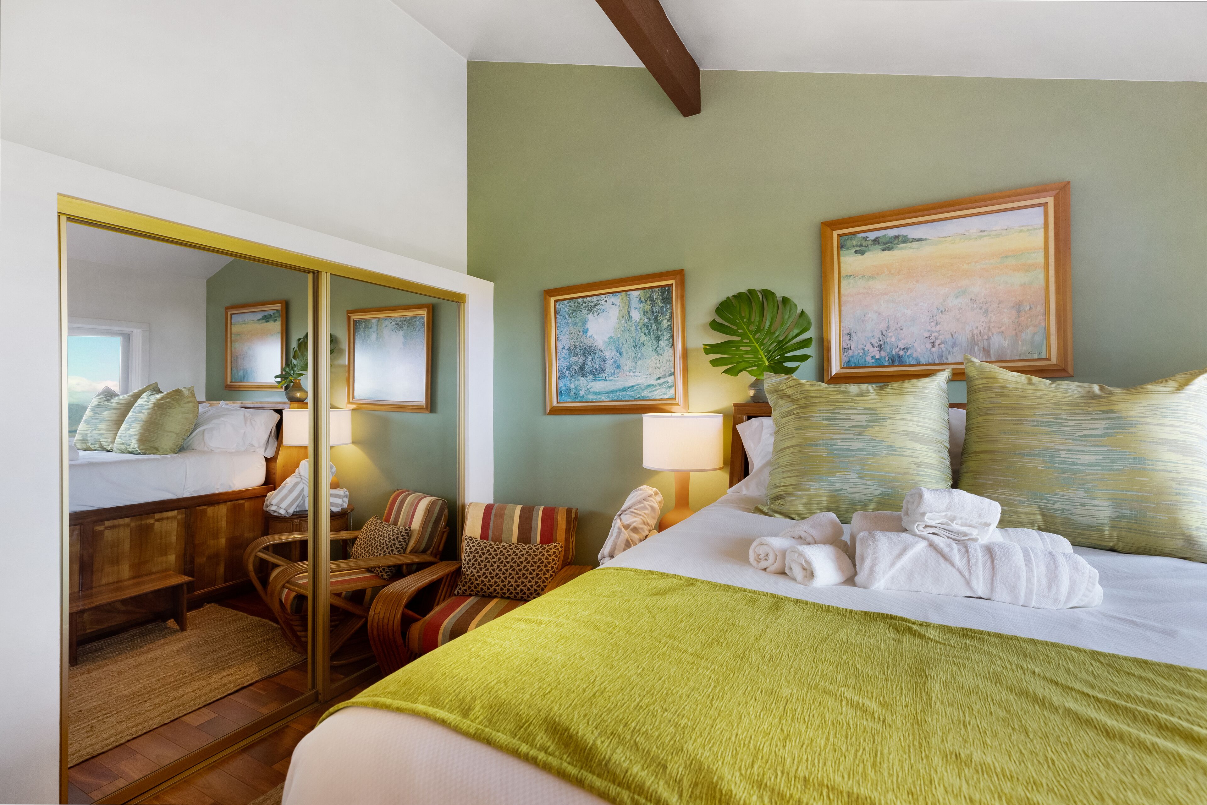 3 bedrooms, iron/ironing board, free WiFi, bed sheets