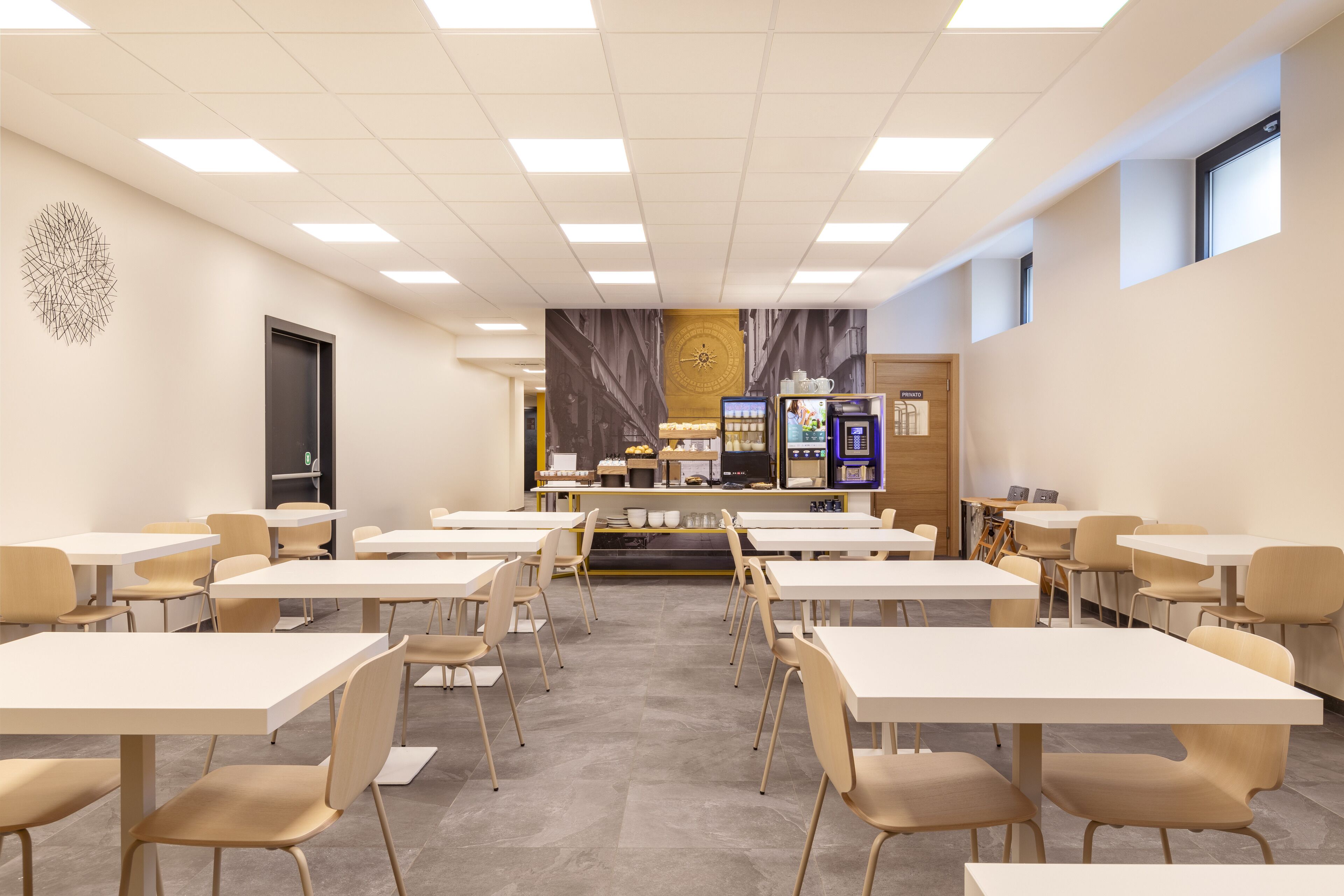 daily buffet breakfast (eur 9.50 per person)