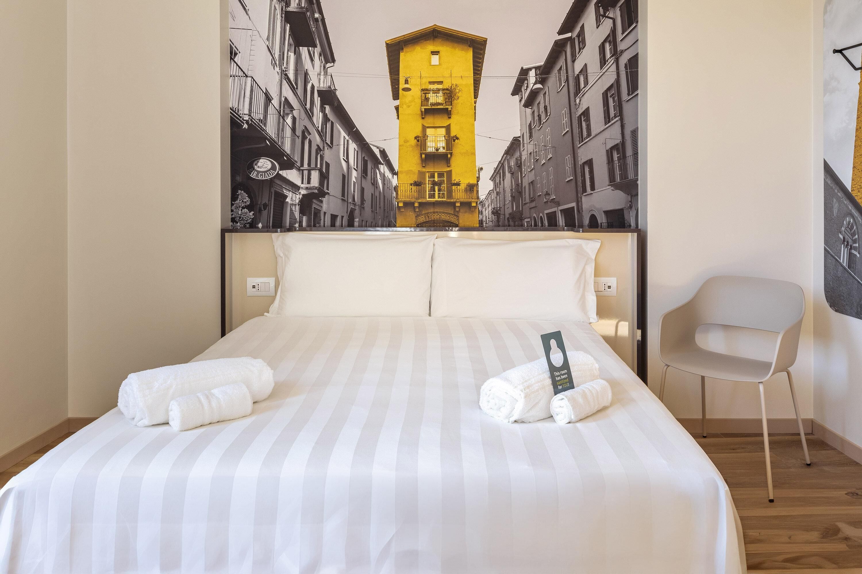 Tremannsrom – standard | Skrivebord, lydisolert, wi-fi (inkludert) og sengetøy