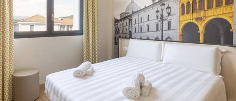 Bureau, chambres insonorisées, Wi-Fi gratuit, draps fournis