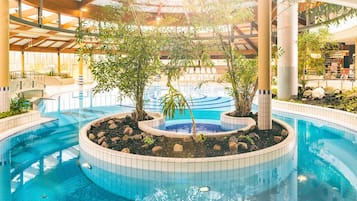 Piscine couverte, piscine chauffée