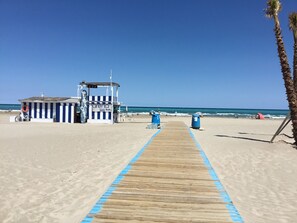 Beach - Global Vacacional: Stunning penthouse for 8 people in Canet d'en Berenguer (Canet d´en berenguer)