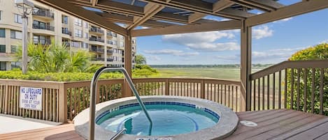 室外 SPA 浴缸