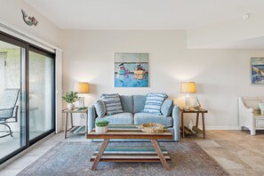 Smart TV, books, offices