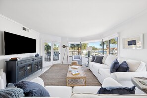 Älytelevisio, kirjoja