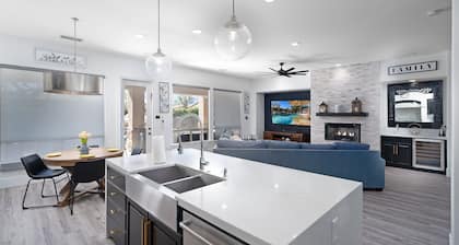 Casa Serenity - Luxury Living w/ Pool & Jacuzzi