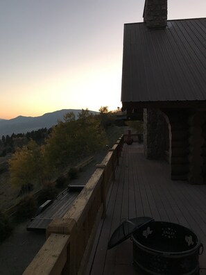 Terrace/patio - Mountain cabin, off the Bachelor Loop, will sweep you away (Creede)