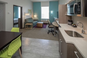 Interior - Home2 Suites by Hilton Owasso (Owasso)