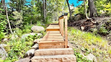 Enceinte de lâhĂ©bergement