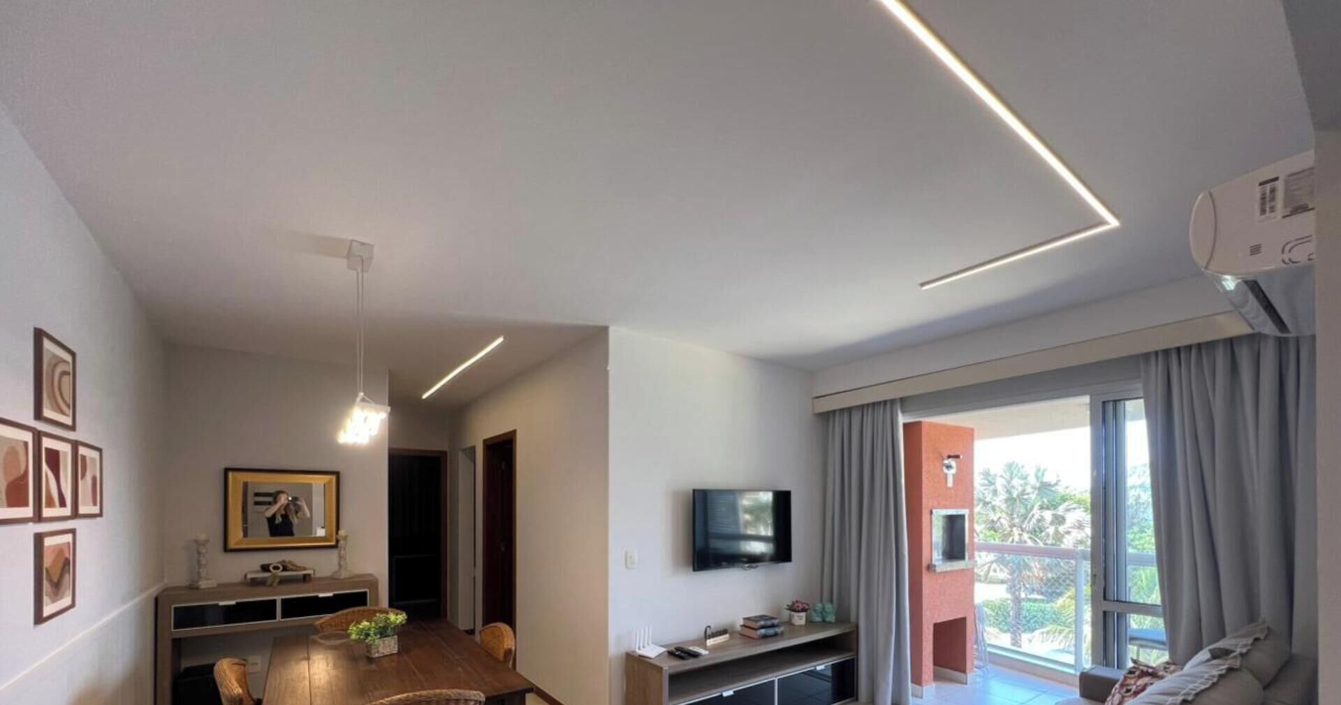 Excepcional Nautilus Casa Clube com Vista Mar | Living area | 40-inch Smart TV with digital channels, TV, Netflix
