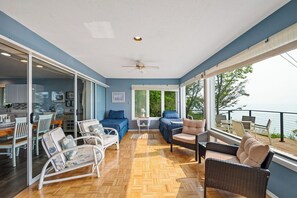 Interior - Your own private  Lake Michigan sunset from SouthHavenKing (South Haven)