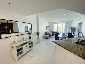 Smart TV - Serenity Ocean Luxury Condo (Boynton Beach)