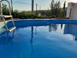 Pool - Rural house "GARNACHA DE BORJA" suitable for families and pets (Santuario de Misericordia)