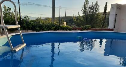 Rural house "GARNACHA DE BORJA" suitable for families and pets