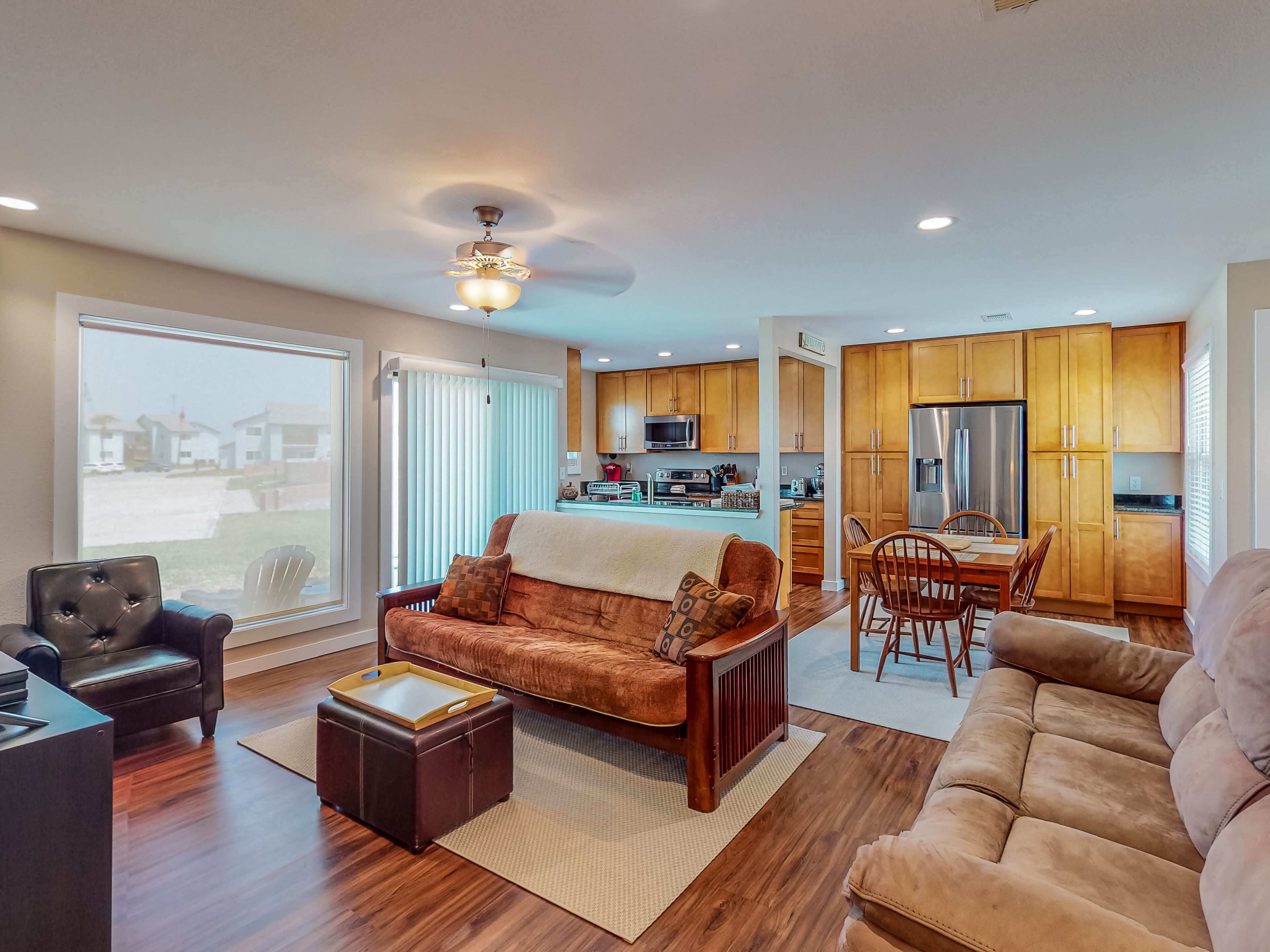 电视、电脑显示器