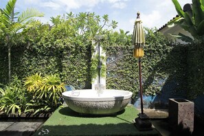 Property grounds - VILLA 3 private pool close to beach. (Denpasar)