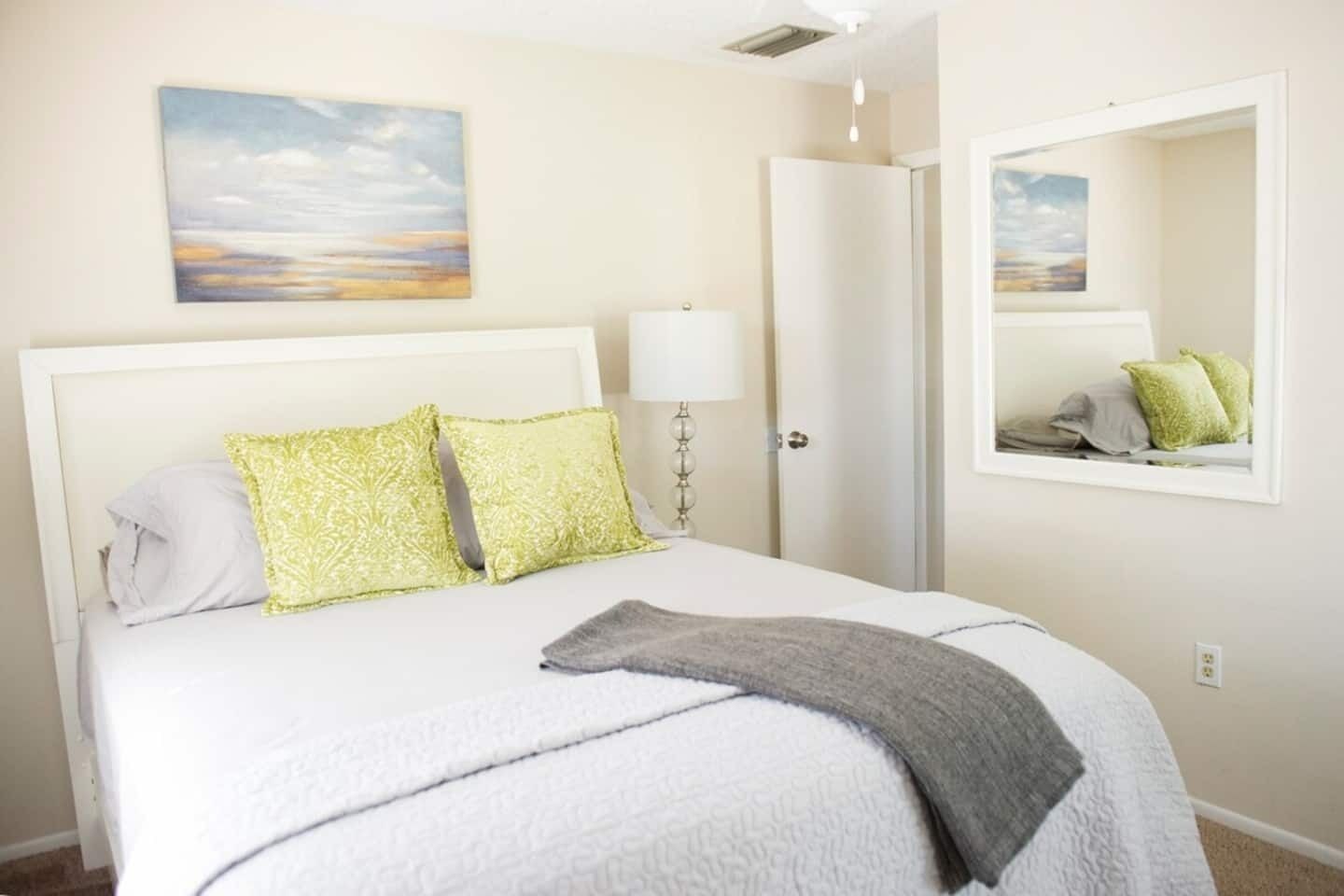 2 habitaciones, tabla de planchar con plancha y wifi gratis 