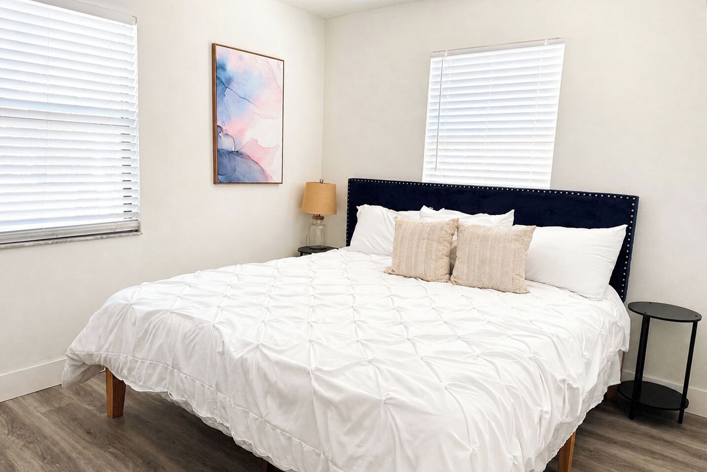 2 bedrooms, iron/ironing board, travel cot, free WiFi