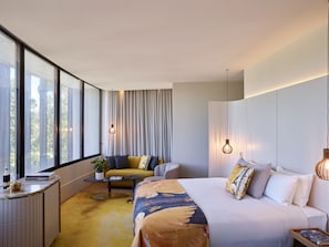 Park Master | 1 bedroom, premium bedding, Tempur-Pedic beds, minibar