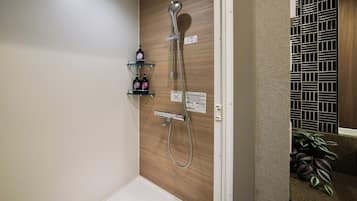 Studio Economy - icke-rökare (Basic, Only Shower) | Badrum | Gratis toalettartiklar, hårtork, tofflor och bidé