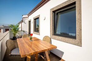 Outdoor dining - MyExclusiveItaly - Luxury Apartment with Penthouse and Pool (Sant'Agnello)