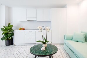 Unclassified image, 5 of 15, button - Luxury Suite with Garden and Jacuzzi (Sant'Agnello)