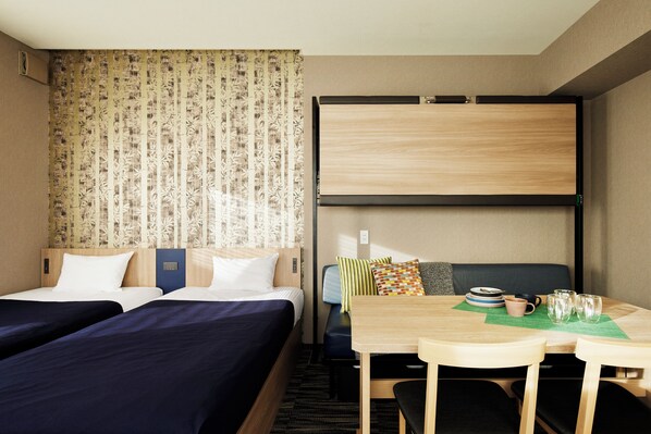 Standard 4Bed Roof Balcony | In-room dining