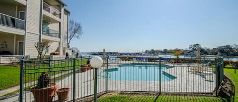 Piscina all'aperto