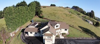 Quiet country area 5 mins from Devonport - central location