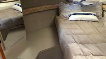 1 quarto, Wi-Fi de cortesia, roupa de cama