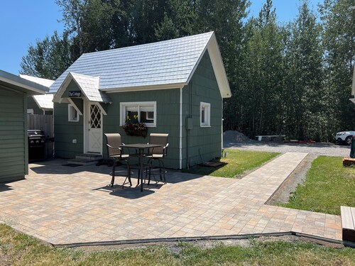 Cozy Cottage Close to Crater Lake