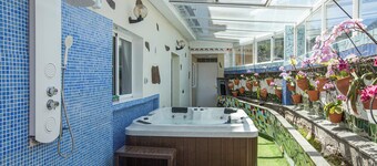 Finca "La Acequia" with Whirlpool, Fast Wi-Fi, Terrace & Garden