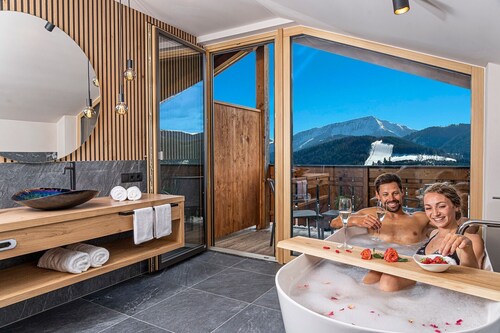 Apartment "Schwarzhorn": Mountain View, Infrared Sauna and Feestanding Bathtub