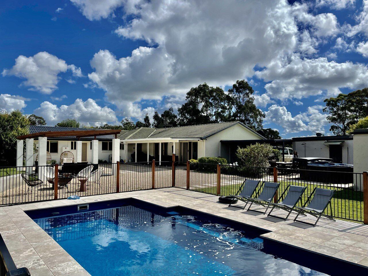 Exclusive getaway for 35 guests, 9 bedrooms, 30 acres w heated pool and spa