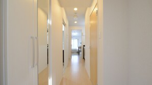 Chambre économique avec lits jumeaux | Accès au Wi-Fi (inclus), décor unique