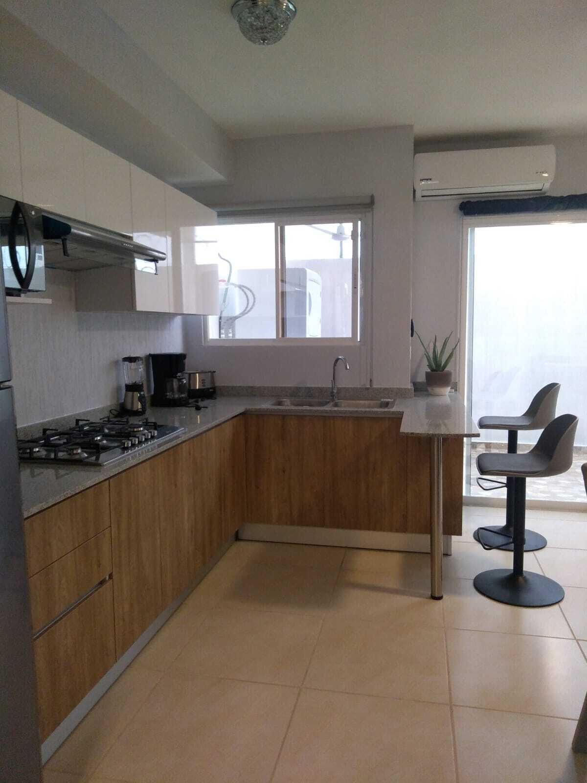 Fridge, microwave, stovetop, toaster