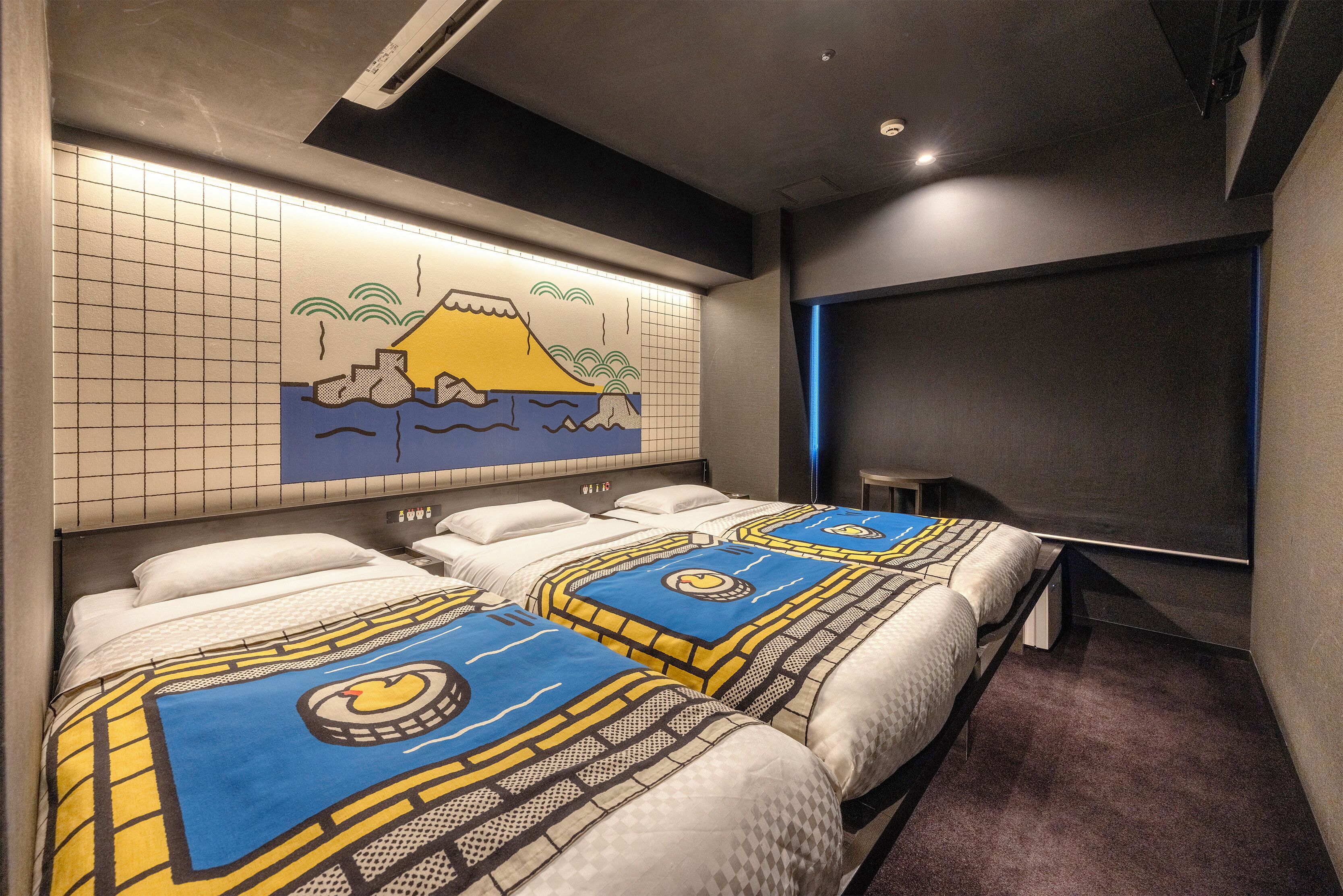 Individually decorated, iron/ironing board, free WiFi, bed sheets