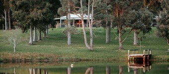 Modern cottage with gorgeous rural views 15 mins from Denmark town