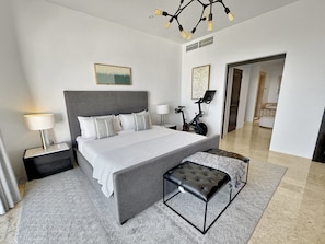 4 bedrooms, iron/ironing board, free WiFi, bed sheets