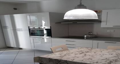 Two-room apartment near the sea