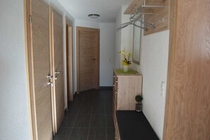 Interior - Holiday apartment 2 1 - Holiday home Sporer (Iselsberg)