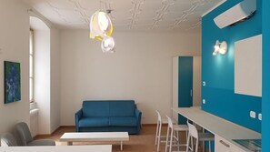 Living area - Trieste Center Rooms & Apartments (Trieste)