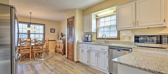 Lexington Home ~ 2 Mi to University of Kentucky!