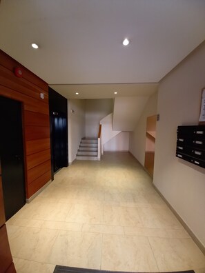 Interior - new apartment madrid center (Madrid)