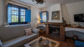 Fernseher, Kamin