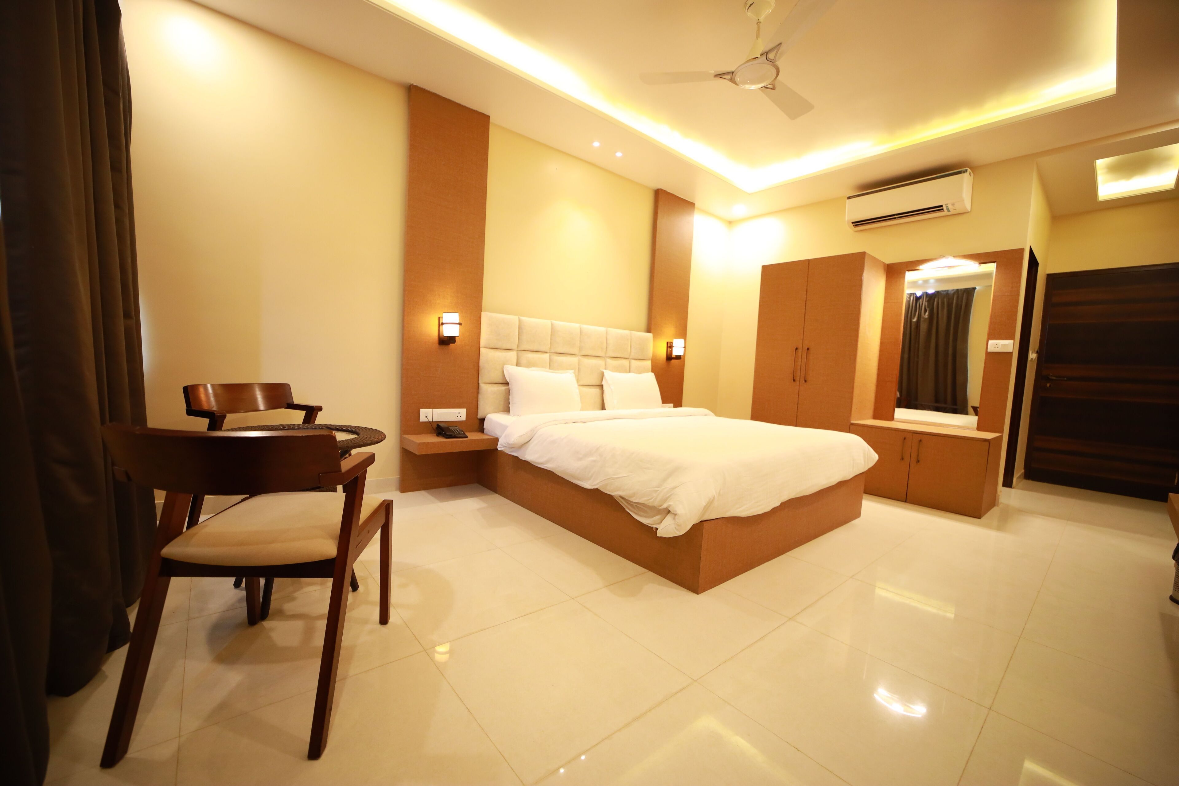 premium double room | free wifi, bed sheets