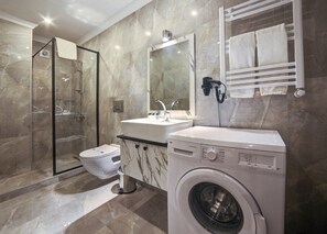 Bathroom - Walton Sisli Residence (Istanbul)