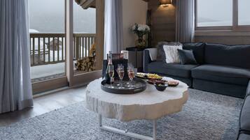 Apartment | Living area