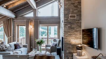 Apartment | Wohnbereich | Flachbildfernseher